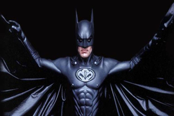 10 Simbol Batman yang Pernah Tampil di Film Caped Crusader