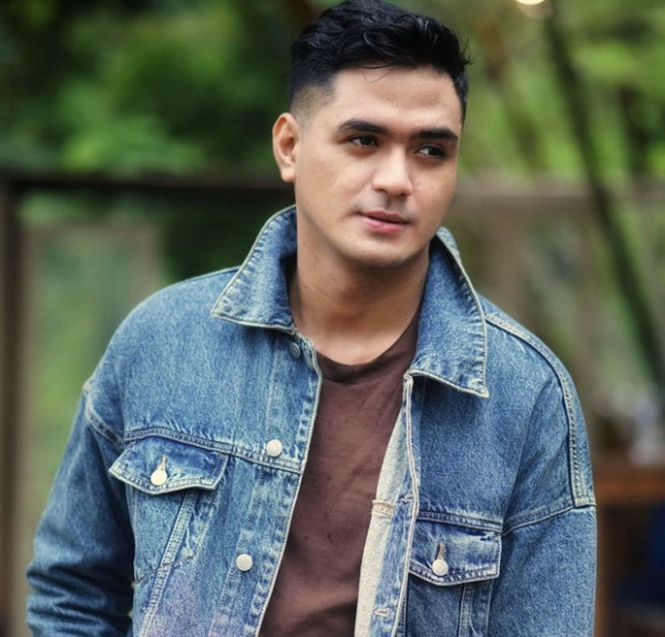 Gantengnya Ricky W Miraza, Aktor yang Disebut Selingkuhan Kalina Ocktaranny