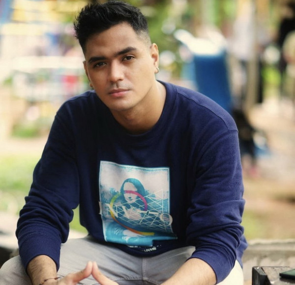 Gantengnya Ricky W Miraza, Aktor yang Disebut Selingkuhan Kalina Ocktaranny