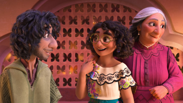 10 Hubungan Keluarga Terbaik dalam Film Encanto