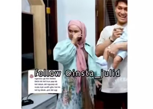 Lesti Kejora Nangis Lihat Aurel Berusaha Duduk Nyaman usai Lahiran, Disebut Duta Mewek Nasional