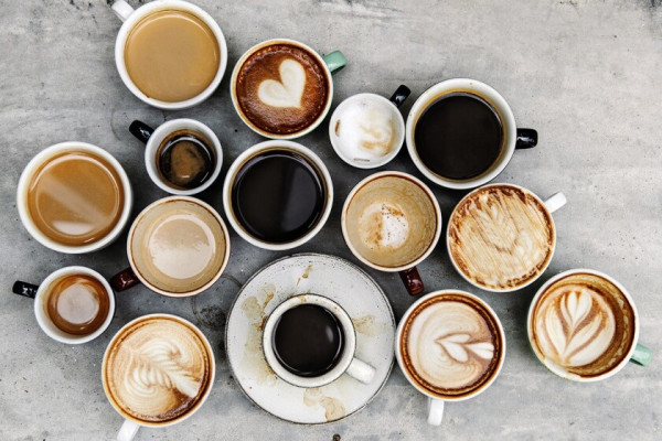 Apa yang Terjadi Jika Anda Minum 100 Gelas Kopi?