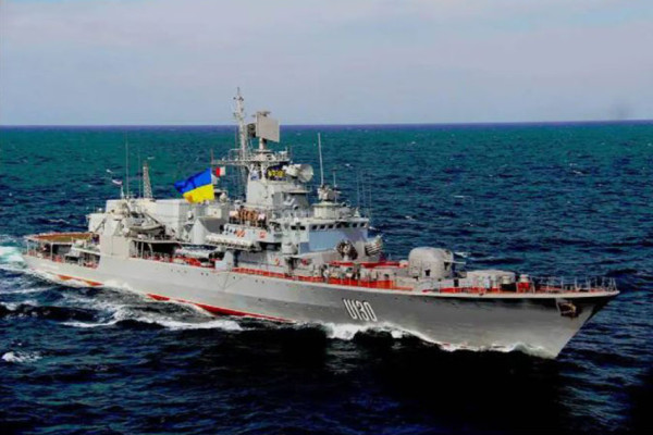 Takut Jatuh ke Rusia, Ukraina Tenggelamkan Kapal Perang Kebanggaannya