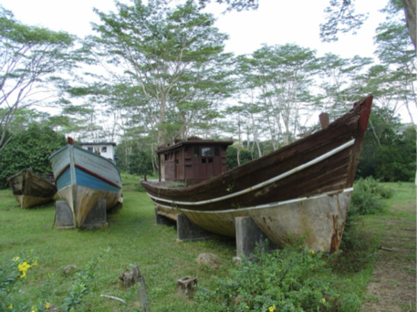 5 Pulau Angker di Indonesia, Berani Liburan ke Sini?