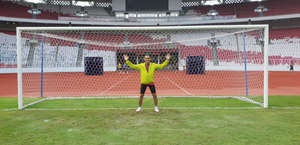 Jaga Kebugaran, Saleh Husin Tempuh 10 Km Lintasan Lari Stadion GBK
