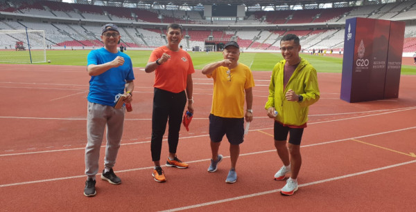 Jaga Kebugaran, Saleh Husin Tempuh 10 Km Lintasan Lari Stadion GBK