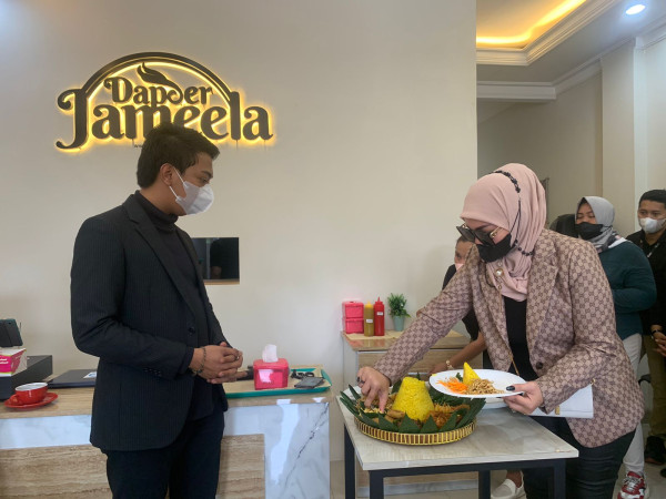 Sasar Semua Kalangan, Dapoer Jameela Hadirkan Menu Nusantara dengan Harga Terjangkau