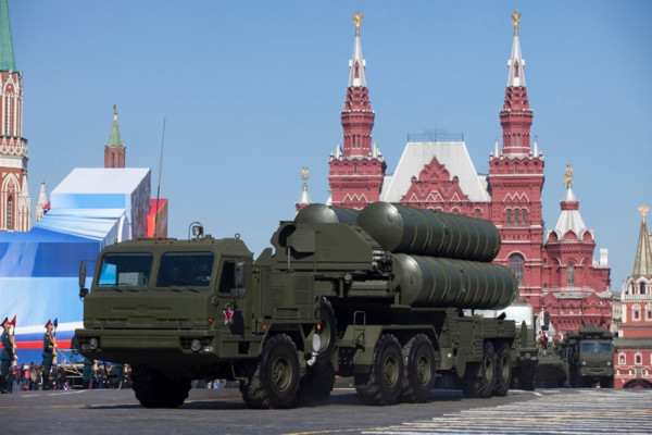 Lihat Keganasan Rudal S-400 Rusia, Sekutu Ukraina Ragu Kirim Bantuan Jet Tempur