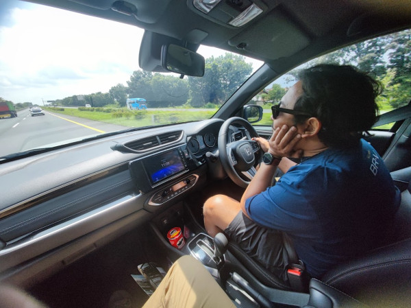 Mencoba Fitur Honda Sensing di All New Honda BR-V di Perjalanan Luar Kota