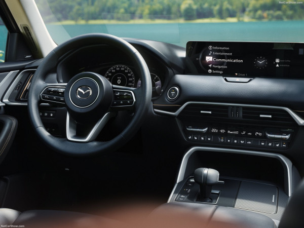 Jadi SUV Terkuat Mazda, Ini Hal-hal yang Bikin CX-60 Istimewa