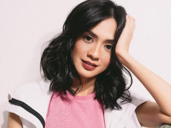 4 Artis yang Pernah Jadi Pramugari, Nomor 3 Dikenal Adegan Ranjangnya