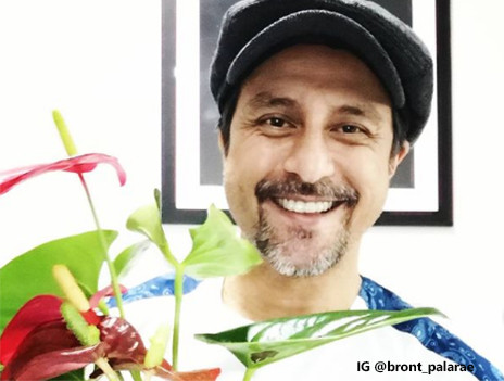 7 Artis Indonesia Keturunan Malaysia, Nomor 5 Representasi Kaum Hawa