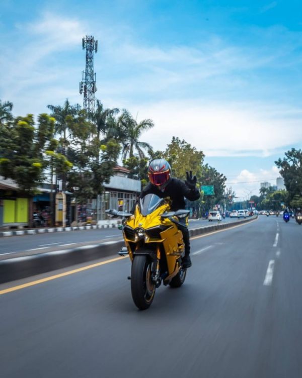 Crazy Rich Doni Salmanan, Pemilik Rekening Rp500 Miliar dan Pengoleksi Motor Gede