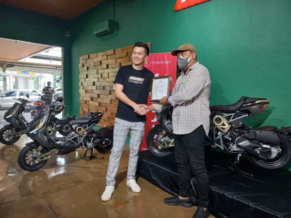 Keren, Urban Superbike Italia Ini Ternyata Sudah Dirakit di Tangerang
