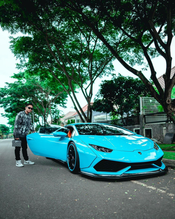 Kisah Doni Salmanan, dari Juru Parkir Lulusan SD Jadi Crazy Rich hingga Tersangka Quotex