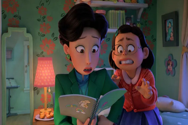 Review Film Turning Red: Rumitnya Hubungan Ibu dan Anak ABG