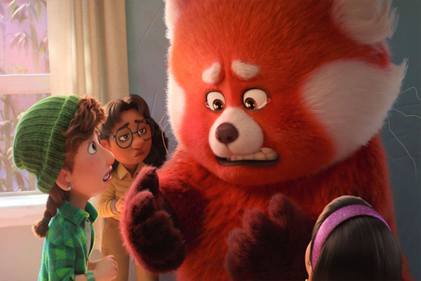 Review Film Turning Red: Rumitnya Hubungan Ibu dan Anak ABG