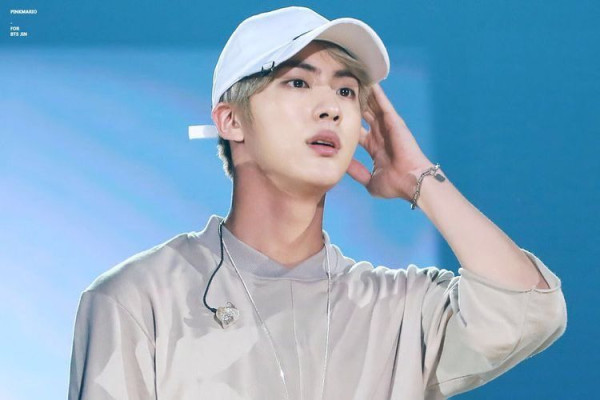 4 Filosofi Hidup Senang ala Jin BTS, Termasuk Perlunya Bermalas-malasan