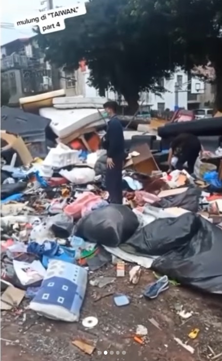 Viral! Pria Indonesia Jadi Pemulung di Taiwan, Dapat Sepatu hingga Kamera Baru
