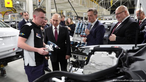 Mercedes Ketar-ketir Pabrik Senilai Rp31,2 Triliun Dirampas Rusia