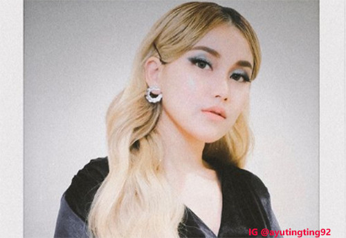 4 Artis Ini Tampak Semakin Glowing usai Bercerai