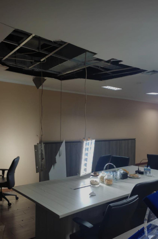 Hujan Angin Terjang Tangsel, Gedung Puspemkot Porak-Poranda