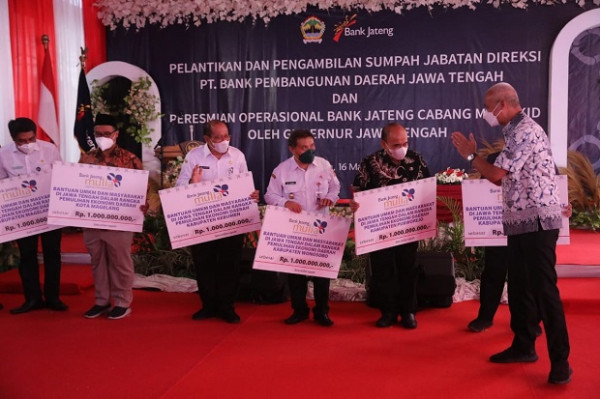 Gas Pol Urus UMKM, Ganjar Gelontorkan Rp 1 Miliar Setiap Kabupaten