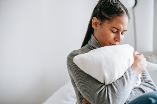 5 Istilah Kekerasan Emosional dalam Percintaan, Termasuk Ghosting