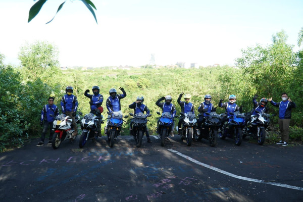 Sambut MotoGP Mandalika, All New R15 Connected Series Digeber dari Bali ke Lombok