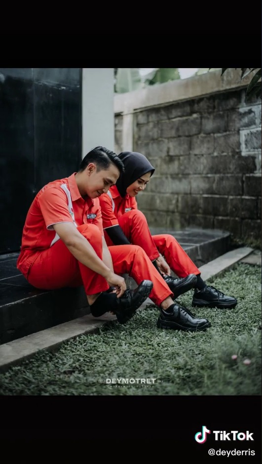 Viral! Pasangan Prewedding di SPBU, Erick Thohir dan Ahok Ucapkan Selamat