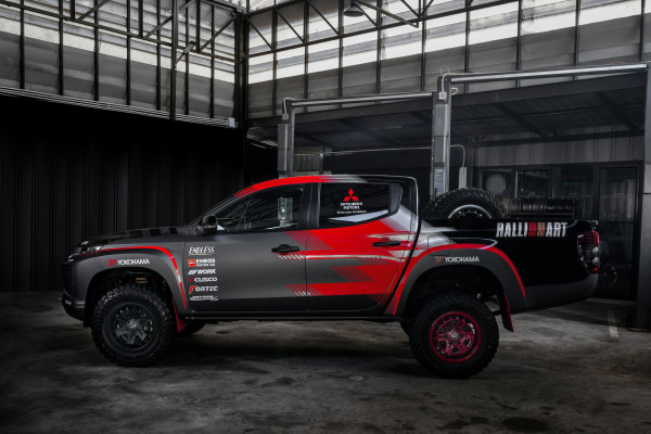 Mitsubishi Ralliart Ikut Reli Lagi, Gunakan Pikap Triton Berwajah Gahar