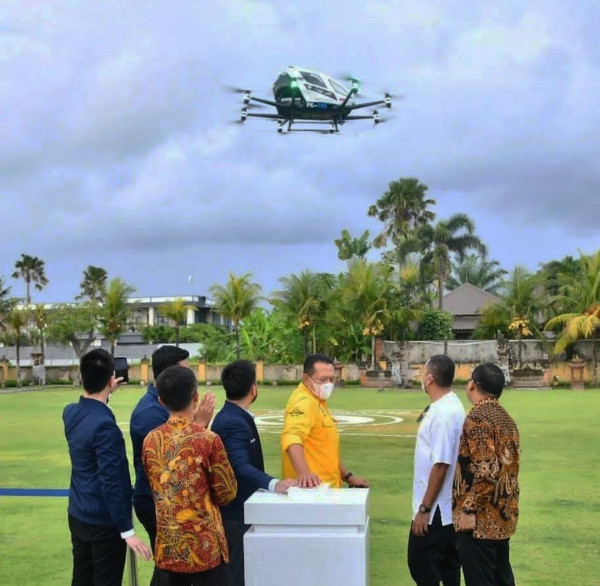 Nyalip Indonesia, Malaysia Sudah Pesan 60 Taksi Terbang EHang 216