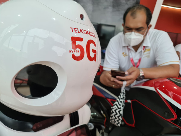 Penjualan Ponsel di 2021 Tumbuh 5%, OPPO Raih Posisi No 1