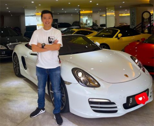 Vincent Raditya Paling Sering Pamerkan 3 Barang Mewah Ini