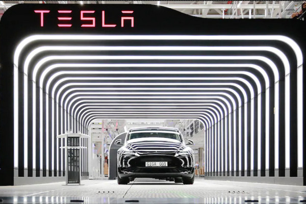 Pabrik Terbesar Tesla di Berlin Beroperasi, Target 500.000 EV per Tahun