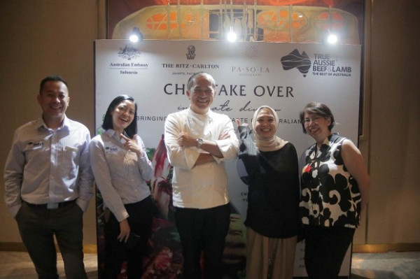 Chef Chandra Yudasswara dan Chef Sean Macdougall Olah Daging Sapi Australia yang berbedag Tidak Umum, Hidden Gems!