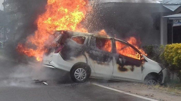 Penyebab Mobil Terbakar dari Kaca Mata Pembalap Profesional
