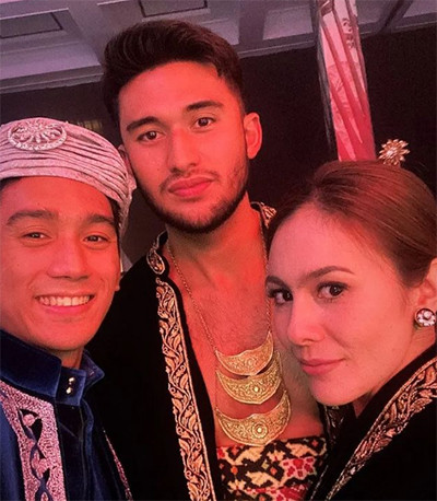 Wulan Guritno-Sabda Ahessa Makin Lengket Kompak Pakai Baju Jawa, Mau Foto Prewed?