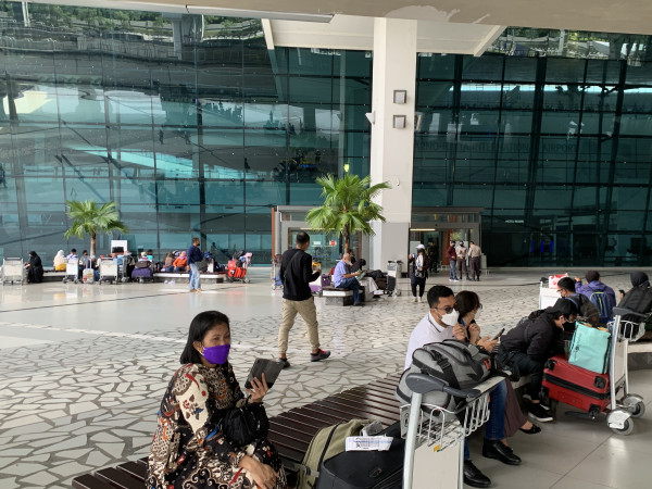 Penumpukan Penumpang Perjalanan Luar Negeri Masih Terjadi di Bandara Soetta