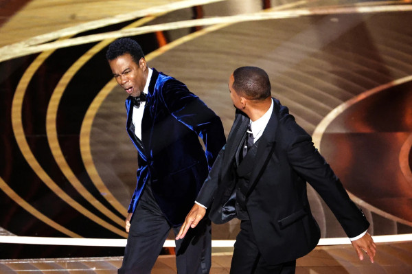 Will Smith Terancam Diminta Kembalikan Piala Oscar 2022 Usai Tampar Chris Rock