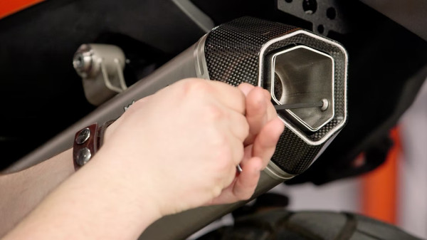 Cara Merawat Knalpot Motor dengan 7 Langkah Mudah