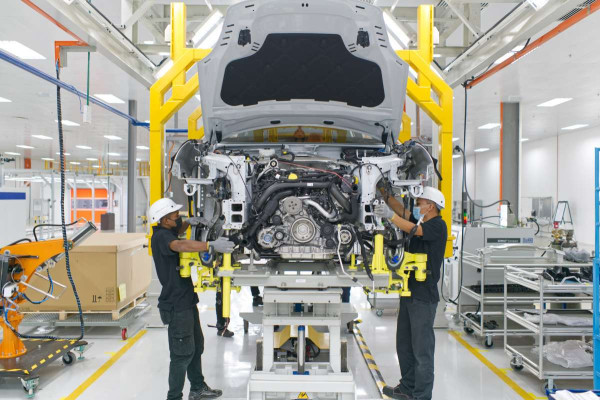 Porsche Rakitan Malaysia Akhirnya Dijual Resmi Rp1,8 Miliar