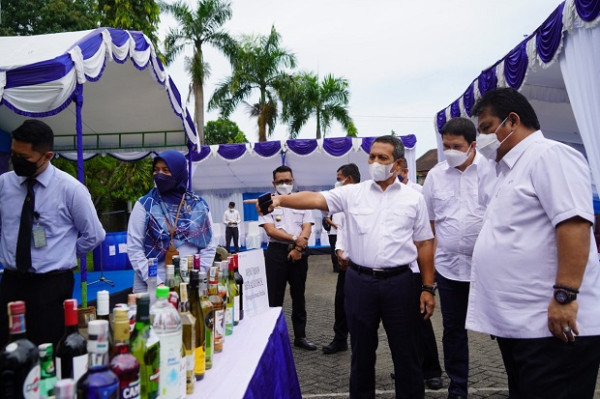 Tak Sesuai Ketentuan, Kemendag Musnahkan Barang Senilai Lebih dari Rp460 Juta