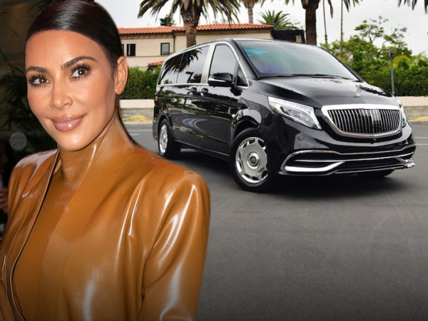 Buat Anak Pergi Sekolah, Kim Kardashian Beli Van Seharga Rp5,7 Miliar