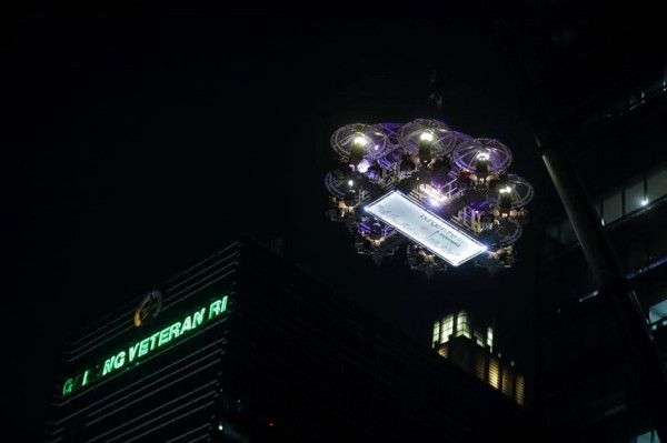 Viral di Jagat Maya, Ini 5 Fakta Unik Restoran Melayang Lounge In The Sky Indonesia