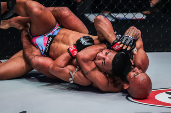 4 Momen Spesial di ONE X, Salah Satunya Pertarungan Muay Thai vs MMA
