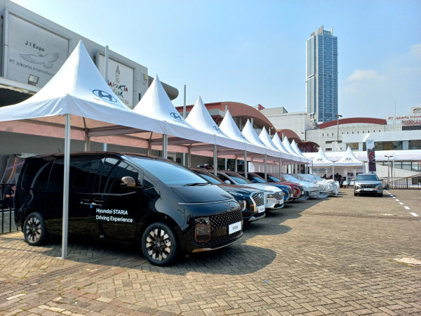 Juara, Hyundai Kerahkan 10 Mobil Buat Test Drive di IIMS Hybrid 2022