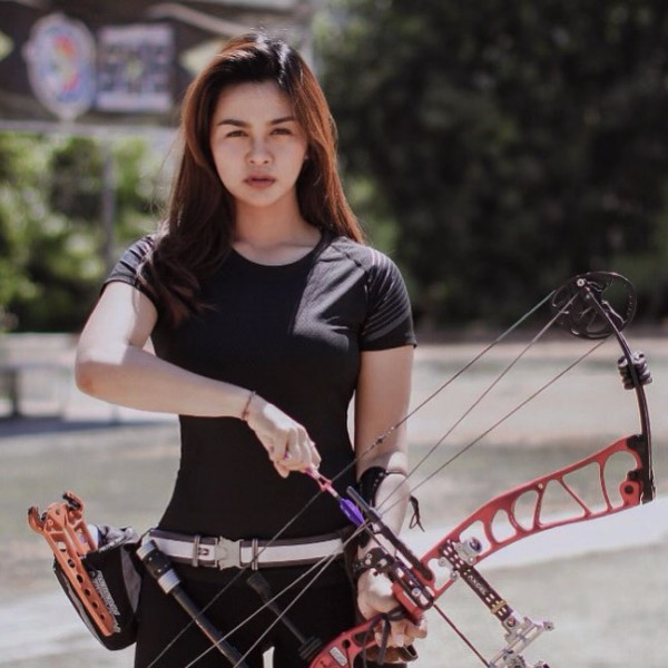 4 Wanita Cantik yang Meluluhkan Hati Pesepak Bola Liga 1, Salah Satunya Atlet Panahan