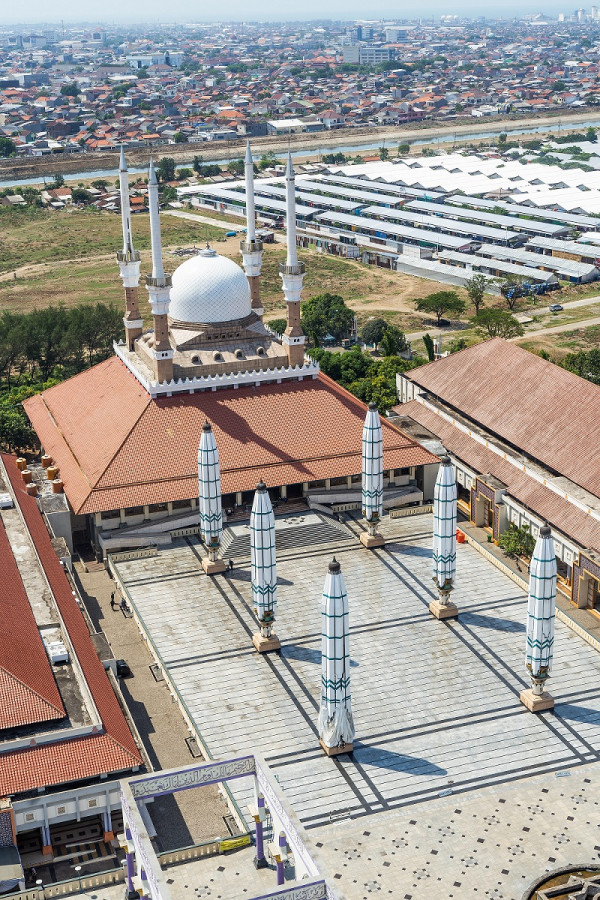 Wisata Religi saat Puasa, Kunjungi 5 Masjid Cantik Ini