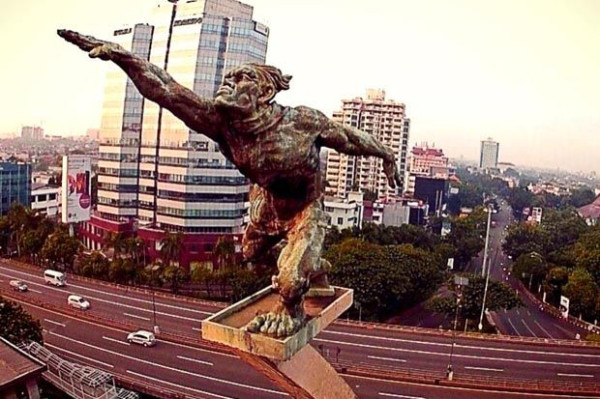 5 Patung Tersohor di Jakarta, Nomor 3-4 Sempat Menuai Kontroversi